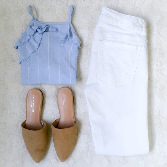 American Eagle Outfitters Denim - American Eagle White Jegging Crop